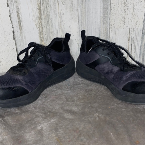 1114 Skechers Carbon Nano Black Steel Toe Sneakers - Picture 4 of 9